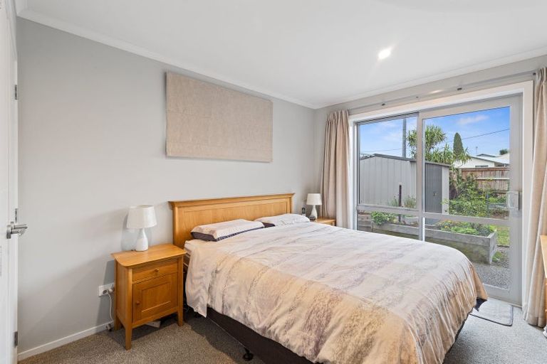 Photo of property in 135 Forest Lake Road, Forest Lake, Hamilton, 3200