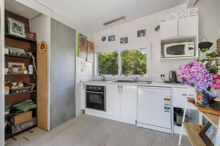 Photo of property in 17 Silverton Road, Waihi, 3610