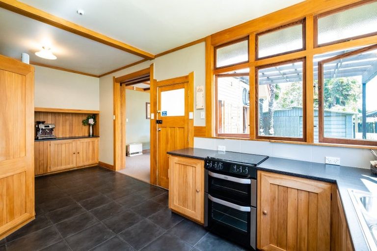 Photo of property in 112 Willowpark Road South, Hastings, 4122