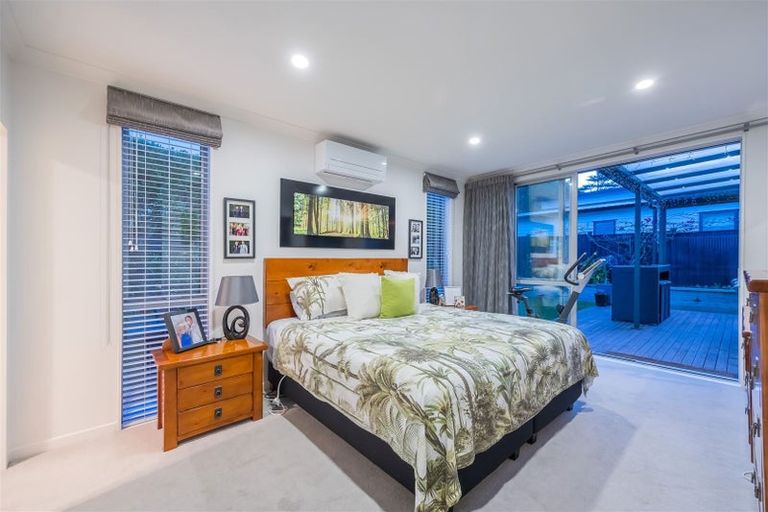 Photo of property in 5 Dida Park Drive, Kumeu, 0810