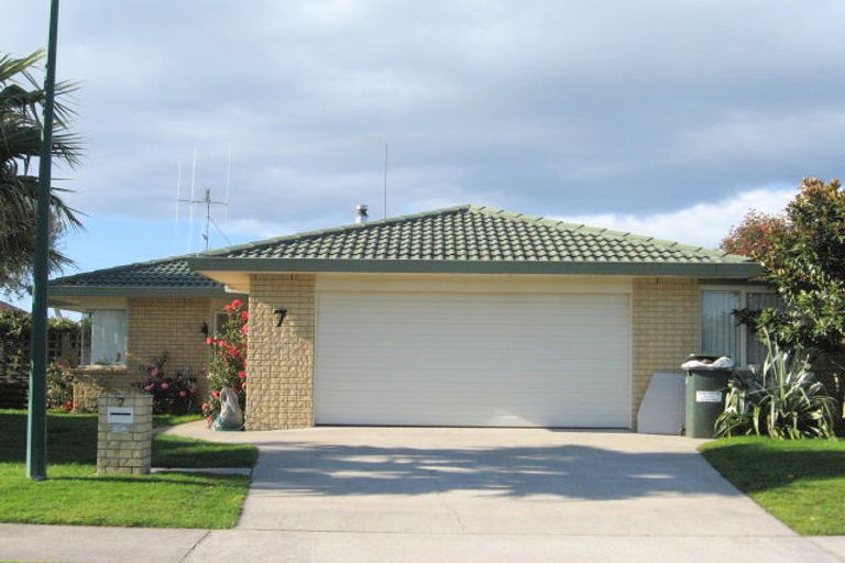 Photo of property in 7 Evansbel Place, Papamoa Beach, Papamoa, 3118