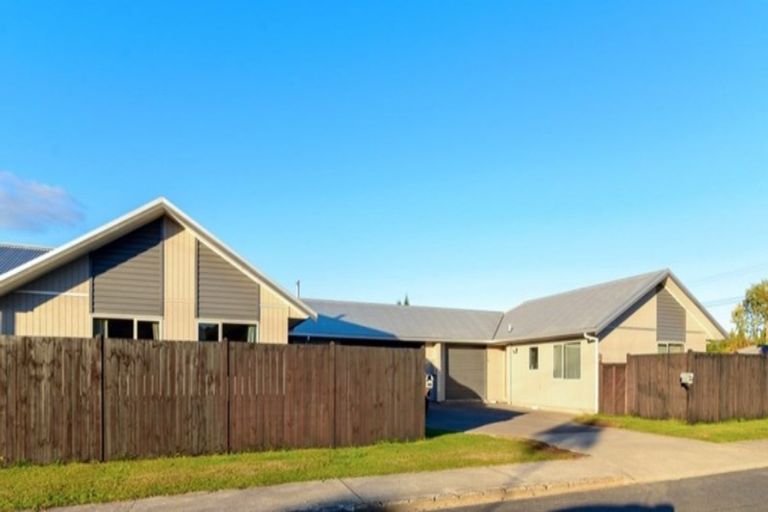 Photo of property in 1b Tete Street, Sunnybrook, Rotorua, 3015