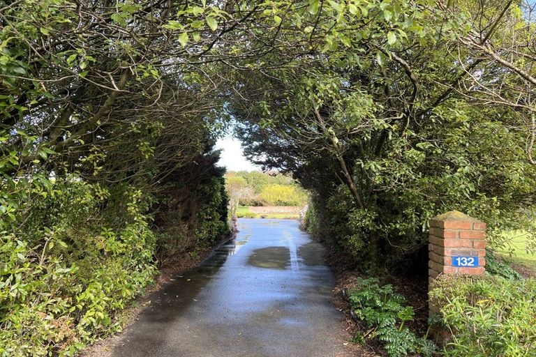 Photo of property in 132 Grant Road, Otatara, Invercargill, 9879