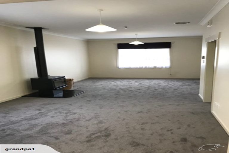 Photo of property in 73 Mangorei Road, Strandon, New Plymouth, 4312