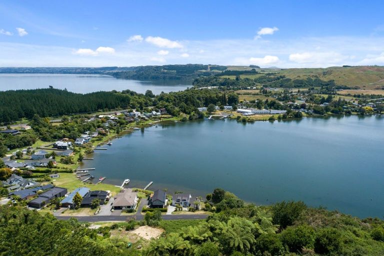 Photo of property in 14 Okawa Bay Road, Tikitere, Rotorua, 3074