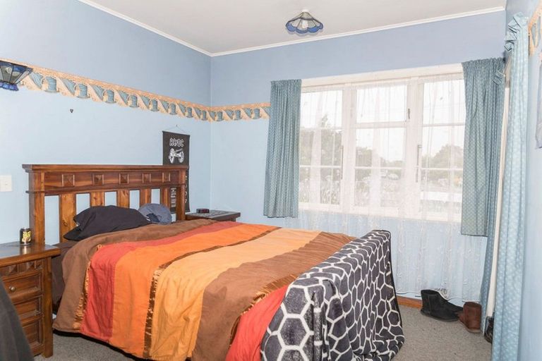 Photo of property in 62 Cole Street, Dannevirke, 4930