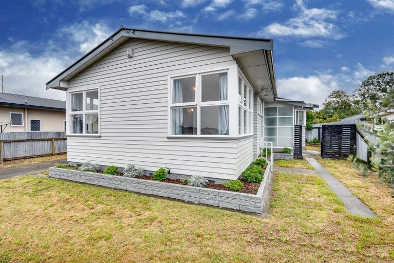 Photo of property in 279 Kennedy Road, Onekawa, Napier, 4110