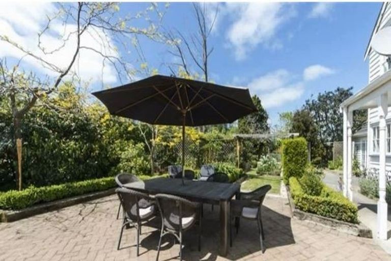 Photo of property in 110 Walker Road, Opaheke, Papakura, 2584