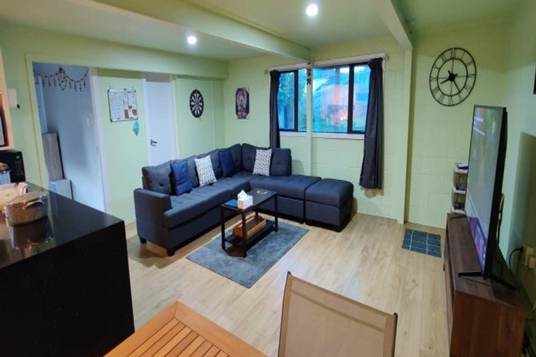 Photo of property in 64 Glengarry Road, Glen Eden, Auckland, 0602