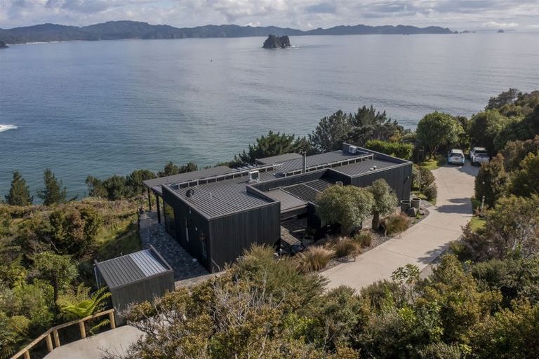 Photo of property in 398i Lees Road, Hahei, Whitianga, 3591