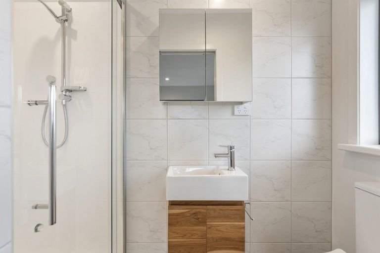 Photo of property in 1 Tainui Street, Levin, 5510