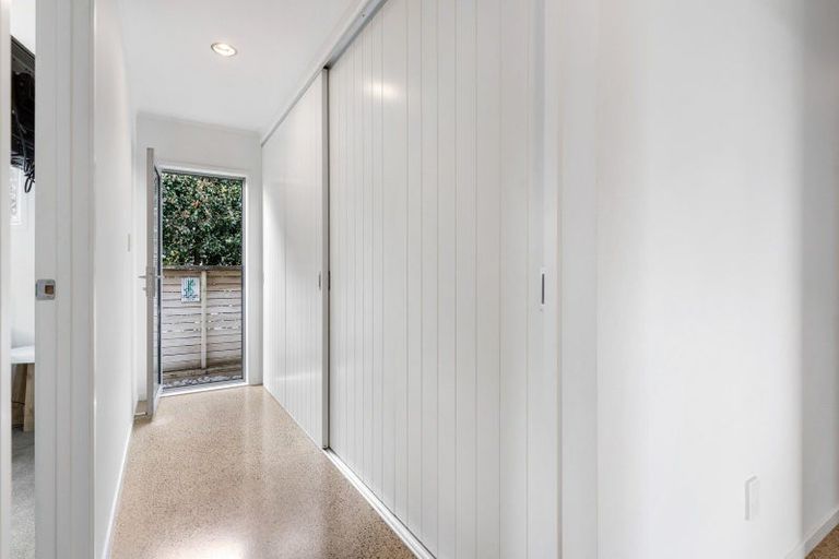 Photo of property in 100 Sylvia Road, Whangamata, 3620