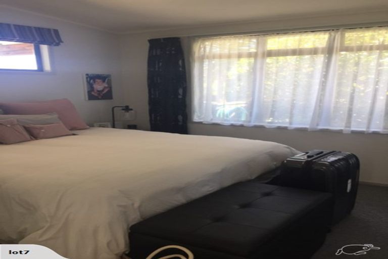 Photo of property in 51 Minaret Drive, Bucklands Beach, Auckland, 2014