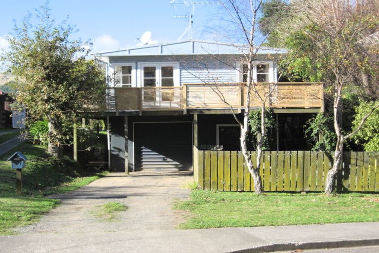 Photo of property in 30a Clunie Avenue, Raumati South, Paraparaumu, 5032