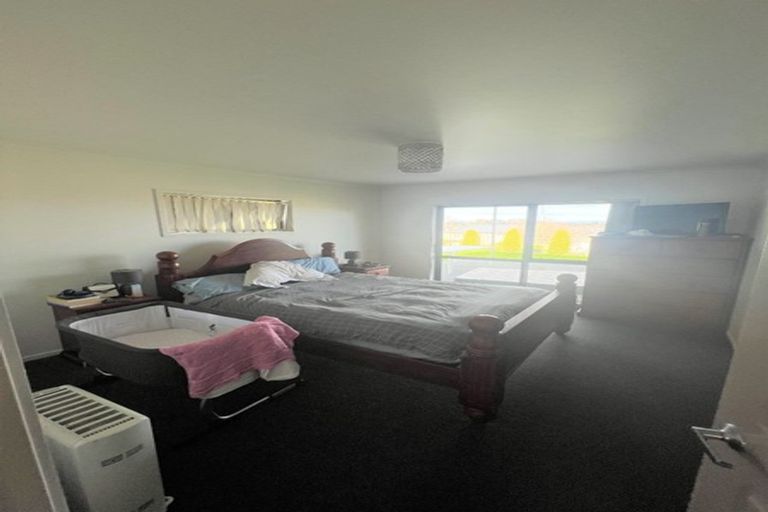 Photo of property in 10 Raddington Way, Huntington, Hamilton, 3210