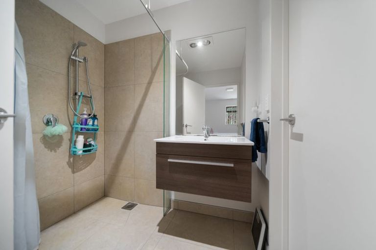 Photo of property in 5 Len Brown Place, Pukekohe, 2120
