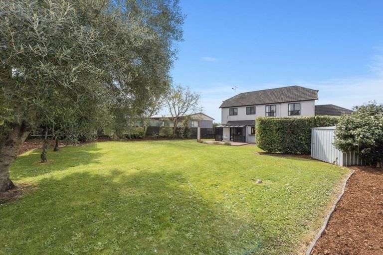 Photo of property in 6 Houhere Place, Pukete, Hamilton, 3200