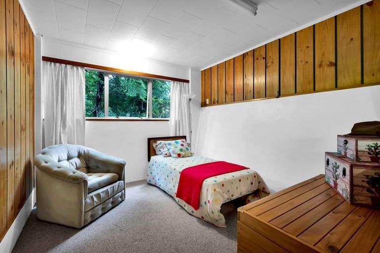 Photo of property in 1 High Road, Hawera, 4610