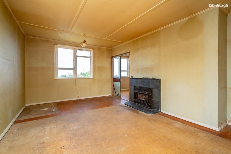 Photo of property in 7 Hanlon Street, Halfway Bush, Dunedin, 9010