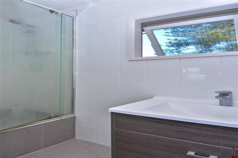 Photo of property in 6 Peverill Crescent, Papatoetoe, Auckland, 2025