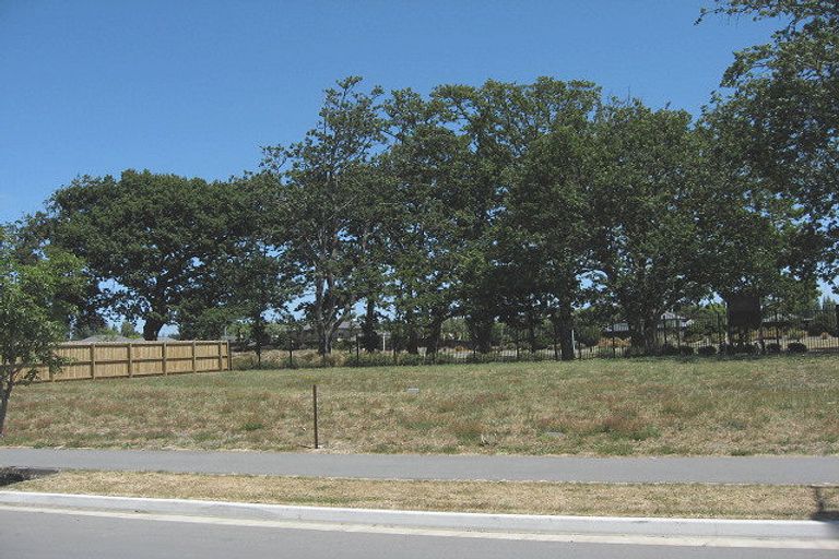 Photo of property in 50 Reka Street, Parklands, Christchurch, 8083