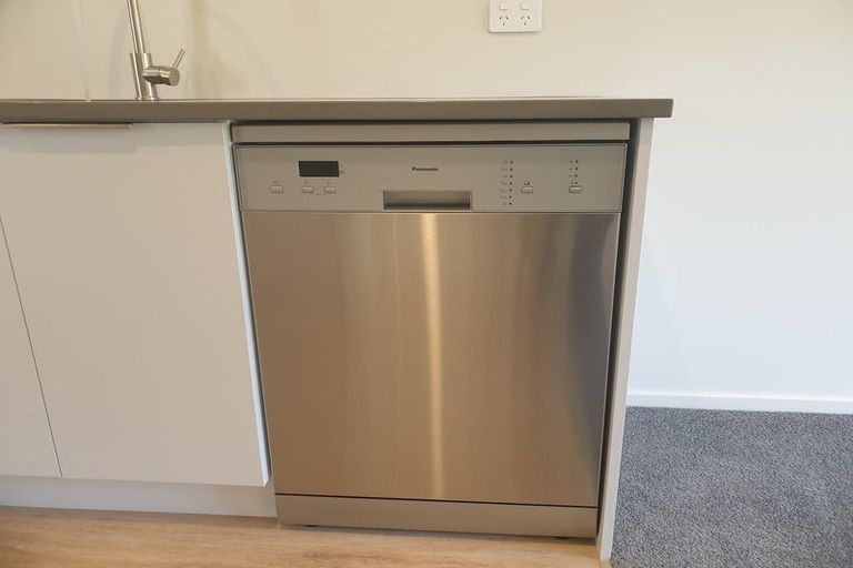 Photo of property in 14/240 Stokes Valley Road, Stokes Valley, Lower Hutt, 5019