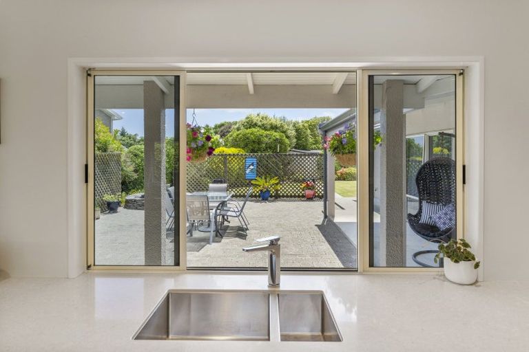 Photo of property in 9 Ardilea Avenue, Stoke, Nelson, 7011