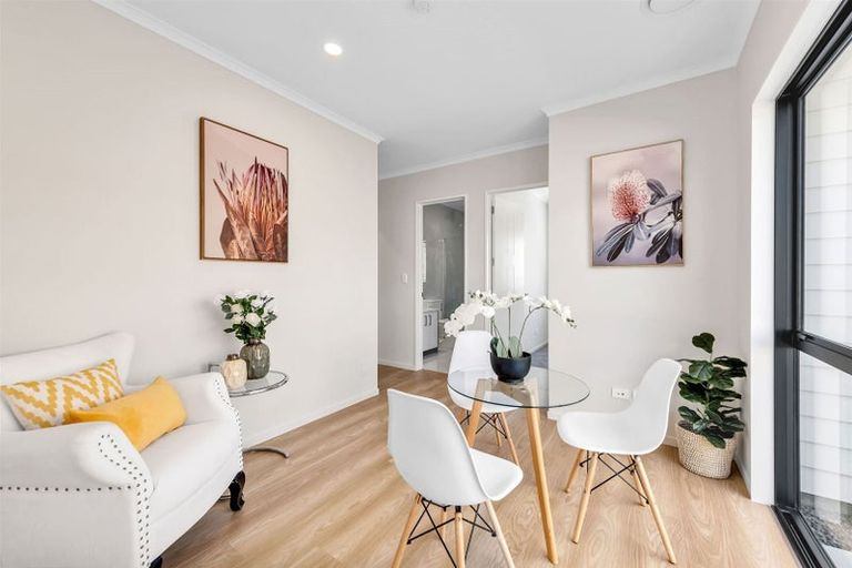 Photo of property in 54 Hikuawa Road, Flat Bush, Auckland, 2019