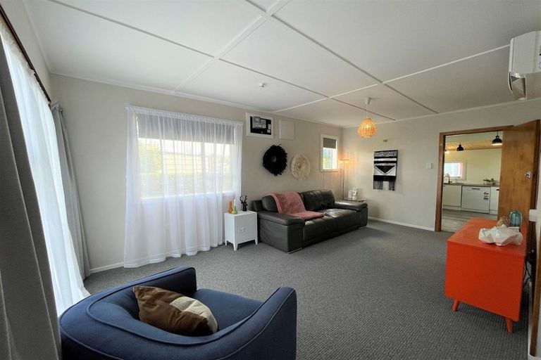 Photo of property in 11 Noble Street, Owaka, 9585