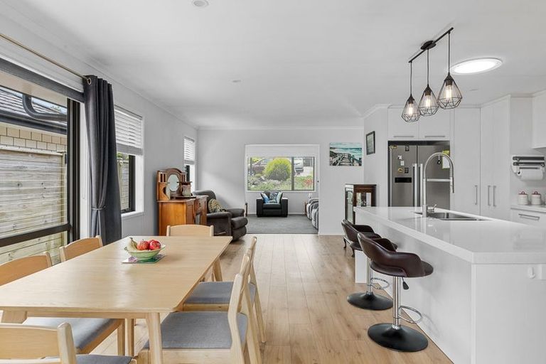 Photo of property in 25 Ella Anne Crescent, Warkworth, 0910