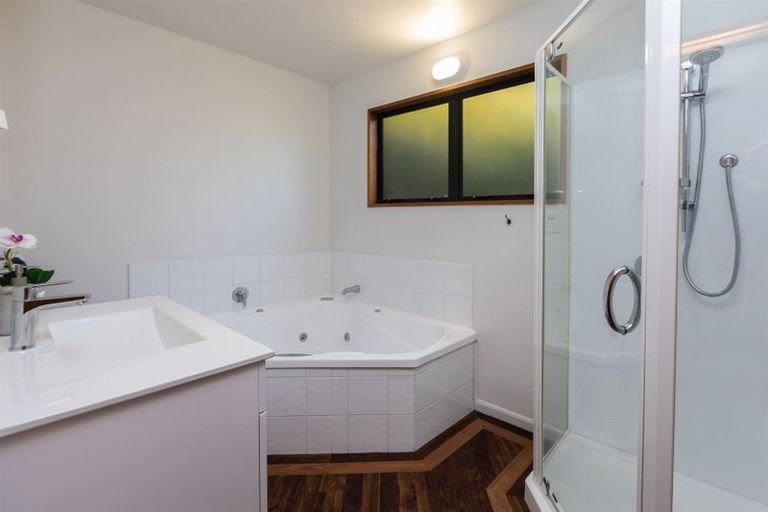 Photo of property in 9 Randolph Terrace, Lyttelton, 8082