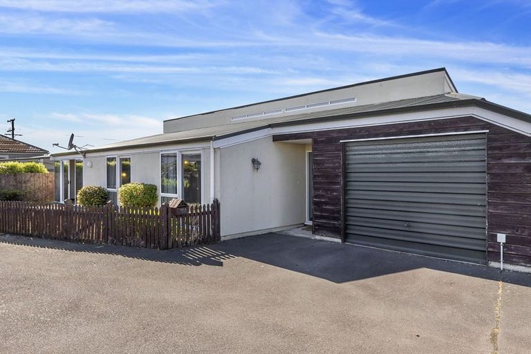 Photo of property in 182g Bay View Road, South Dunedin, Dunedin, 9012