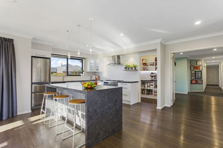 Photo of property in 12 Rossington Drive, West Melton, 7618