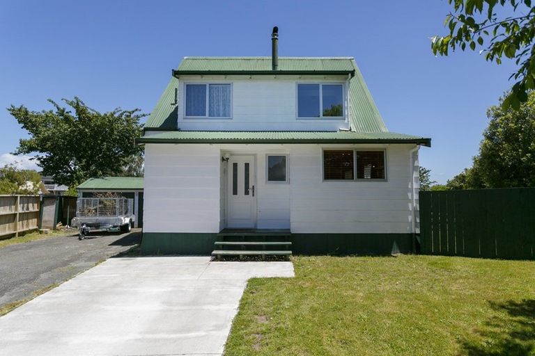 Photo of property in 21 Epping Place, Richmond Heights, Taupo, 3330