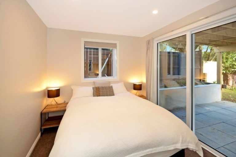 Photo of property in 2/31 Heathcote Road, Castor Bay, Auckland, 0620