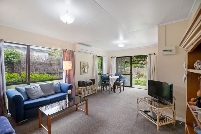 Photo of property in 156 Tipahi Street, Nelson South, Nelson, 7010