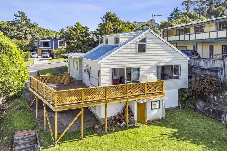 Photo of property in 76 Riwai Street, Paraparaumu, 5032