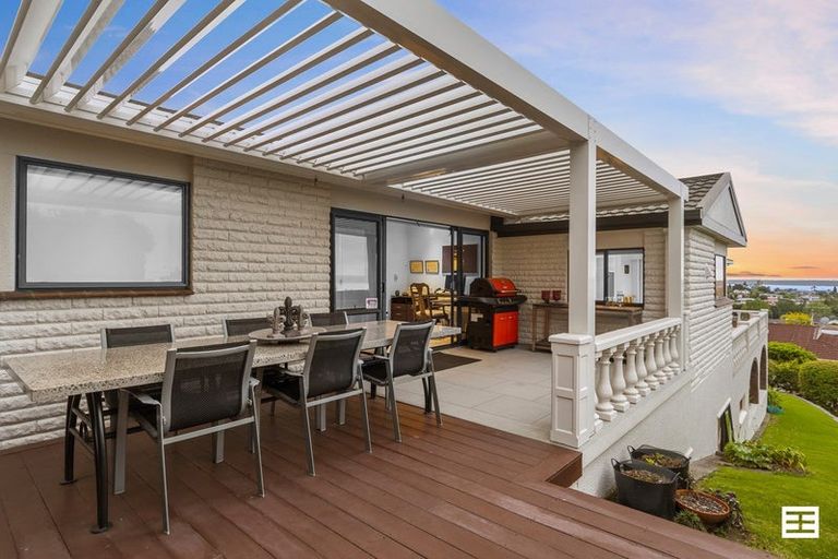 Photo of property in 24a Western Road, Otumoetai, Tauranga, 3110