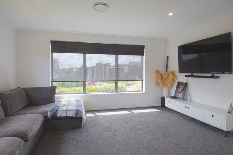 Photo of property in 1 Fetter Lane, Paerata, 2124