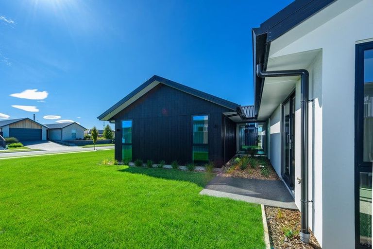 Photo of property in 12 Lusk Street, Rangiora, 7400
