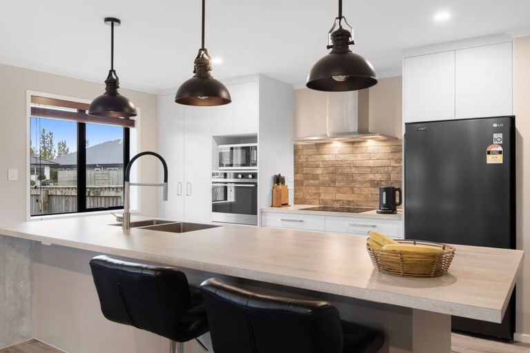 Photo of property in 17 Monarch Drive, Ashhurst, 4810