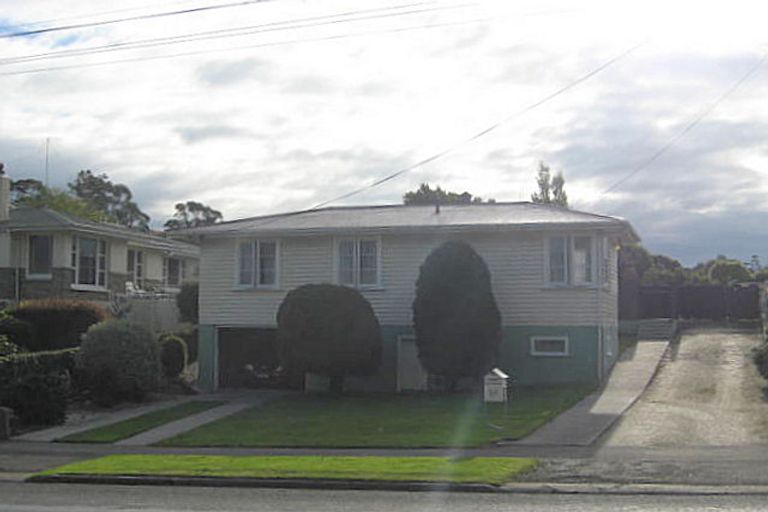 Photo of property in 12 Awamoa Road, Holmes Hill, Oamaru, 9401