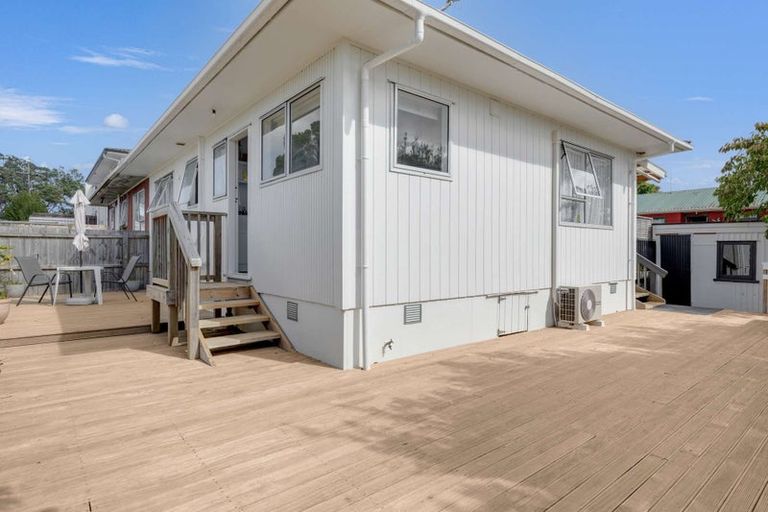 Photo of property in 3/54 Lynwood Road, New Lynn, Auckland, 0600