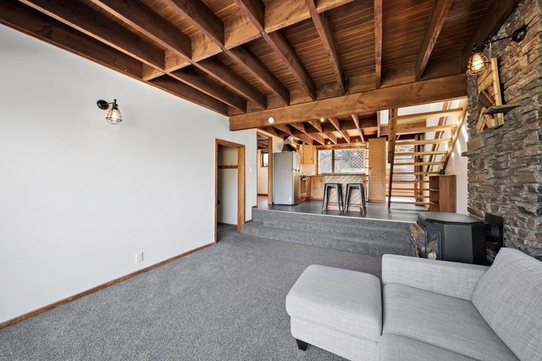 Photo of property in 24b Mckerrow Place, Sunshine Bay, Queenstown, 9300