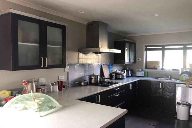 Photo of property in 141 Fernhill Way, Oteha, Auckland, 0632