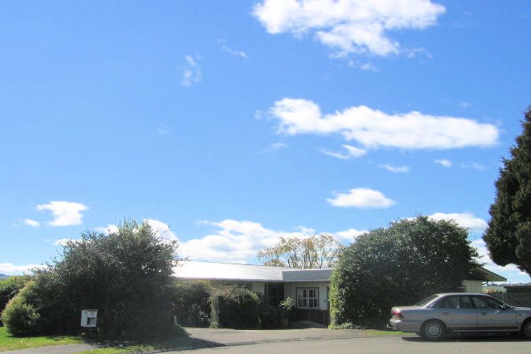 Photo of property in 42 Oregon Drive, Rainbow Point, Taupo, 3330