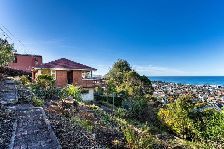 Photo of property in 21 Seaview Terrace, Kew, Dunedin, 9012