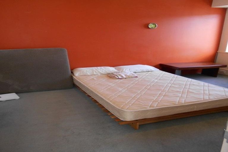 Photo of property in St Peters Apartments, 9d/192 Willis Street, Te Aro, Wellington, 6011