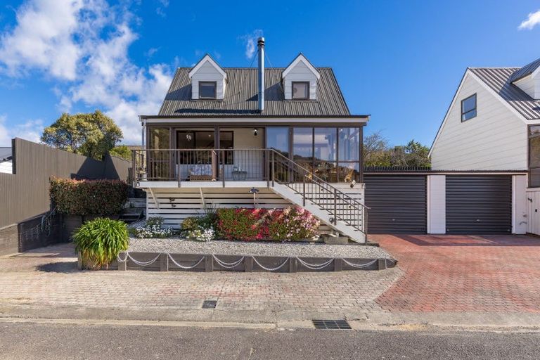 Photo of property in 251a Waikawa Road, Waikawa, Picton, 7220