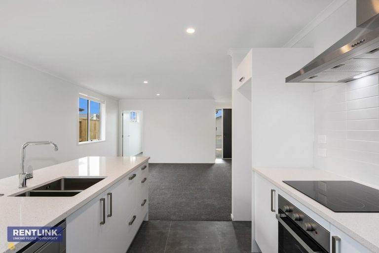 Photo of property in 91 Hills View Drive, Papamoa, 3118